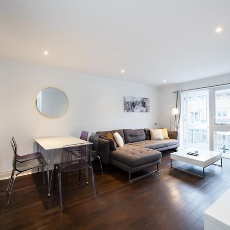 2 Bedroom Flat In Shoreditch Londra Esterno foto